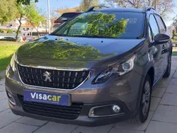 Cinza Usado 2019 Peugeot 2008 Signature Sky SUV | € 15.750 (Preço justo)