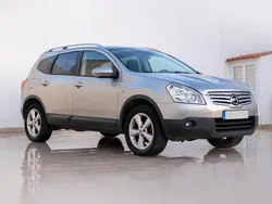 Cinzento Usado 2009 Nissan Qashqai +2 SUV | € 8.900 (Preço justo)