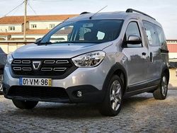 Cinzento Usado 2018 Dacia Dokker Stepway Van | € 10.950