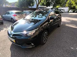 Usado 2016 Toyota Auris Hybrid Sport Sedan | € 13.500