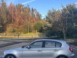Cinzento Usado 2004 BMW 118 Citadino | € 7.850 (Preço justo)