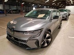 Cinza antracite Usado 2022 Renault Mégane Equilibre Citadino | € 23.990 (Preço justo)
