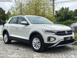 Cinza Usado 2023 VW T-Roc Style SUV | € 22.500 (Preço justo)