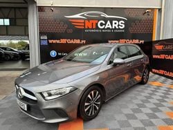Cinzento Usado 2021 Mercedes A180 Style Sedan | € 26.900 (Preço justo)