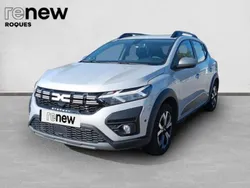 Cinzento Usado 2023 Dacia Sandero Stepway Citadino | € 17.450 (Preço justo)