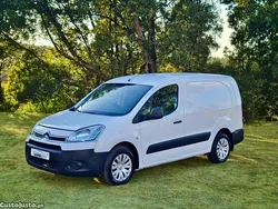 Branco Usado 2012 Citroën Berlingo Monovolume | € 7.500 (Preço justo)