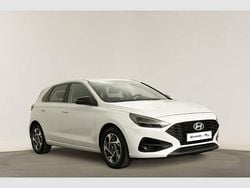 Branco Usado 2024 Hyundai i30 Style Carrinha | € 22.490 (Preço justo)