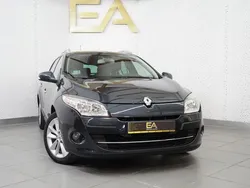 Cinzento Usado 2010 Renault Mégane III | € 7.980 (Preço elevado)