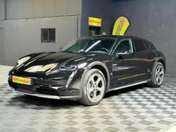 Preto Usado 2022 Porsche Taycan Sedan | € 69.900 (Preço justo)