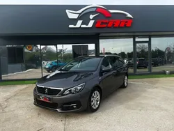 Cinza Usado 2019 Peugeot 308 Style Carrinha | € 13.750 (Preço justo)