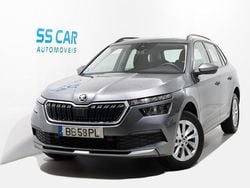 Cinza Usado 2023 Skoda Kamiq Style SUV | € 16.490 (Bom preço)