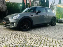 Cinza Usado 2017 Mini Metropolitan | € 16.900