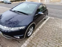 Usado 2006 Honda Civic Sedan | € 5.500