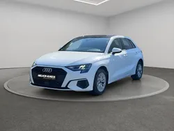 Branco Usado 2022 Audi A3 Sportback e-tron Sedan | € 26.750 (Preço justo)