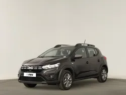 Noir nacre Usado 2023 Dacia Sandero Expression Citadino | € 17.890 (Preço justo)