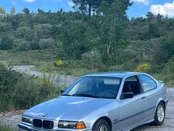 Cinzento Usado 1996 BMW 318 Citadino | € 2.500