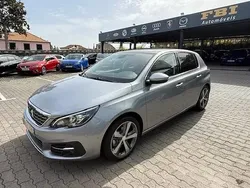 Cinzento Usado 2018 Peugeot 308 GT-line Citadino | € 16.900 (Preço justo)