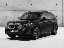 Preto sapphire metalizada Novo 2025 BMW iX1 Comfort Edition SUV | € 60.575 (Preço justo)