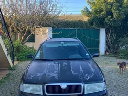 Usado 2001 Skoda Octavia Sedan | € 1.200