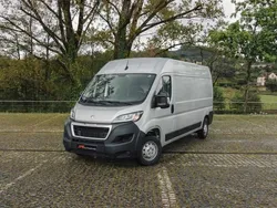 Cinzento Usado 2022 Peugeot Boxer Van | € 25.999 (Preço elevado)