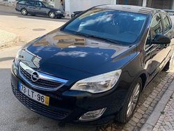 Usado 2011 Opel Astra Sedan | € 8.000 (Preço elevado)