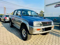 Cinza Usado 1999 Mitsubishi L200 Pickup | € 11.490 (Preço justo)