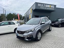 Cinzento Usado 2020 Peugeot 3008 Active SUV | € 19.990 (Preço elevado)