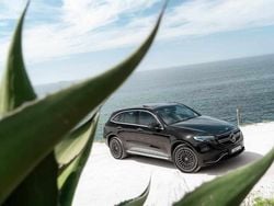 Preto Usado 2021 Mercedes EQC400 SUV | € 54.900