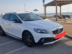 Usado 2013 Volvo V40 CC Momentum Carrinha | € 11.900 (Preço justo)