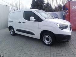Branco Usado 2019 Opel Combo Monovolume | € 15.750 (Preço elevado)