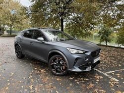 Cinzento Usado 2023 Cupra Formentor SUV | € 34.990 (Preço elevado)