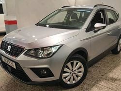 Cinza Usado 2019 Seat Arona Style SUV | € 14.999 (Preço justo)