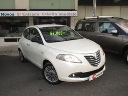Branco Usado 2011 Lancia Ypsilon S Citadino | € 7.480 (Preço justo)