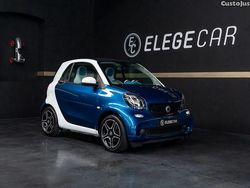 Azul Usado 2015 Smart ForTwo Coupé Passion Coupé | € 7.950 (Preço justo)