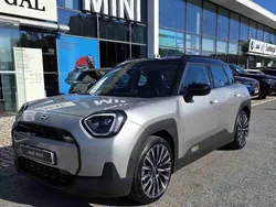 Vermelho Usado 2024 Mini Aceman Classic SUV | € 36.900