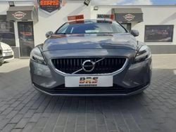 Outra Usado 2019 Volvo V40 Momentum Carrinha | € 21.450 (Preço elevado)