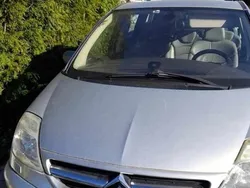 Cinzento Usado 2006 Citroën C8 Monovolume | € 6.000