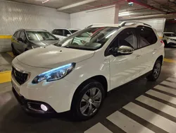 Branco Usado 2018 Peugeot 2008 Style SUV | € 12.880 (Preço justo)