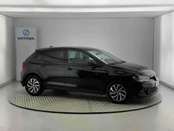 Preto Usado 2023 VW Polo Life | € 20.200 (Preço justo)