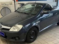 Azul Usado 2008 Opel Tigra Edition Cabrios | € 7.000