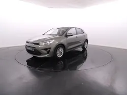 Verde Usado 2023 Kia Rio | € 17.900 (Preço elevado)