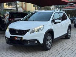 Branco Usado 2019 Peugeot 2008 Signature Sky SUV | € 12.950 (Bom preço)