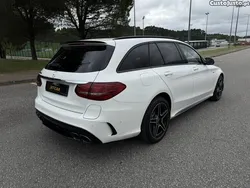 Branco Usado 2020 Mercedes C300e AMG Carrinha | € 37.899