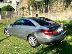Cinzento Usado 2010 Mercedes E250 Coupé | € 15.000 (Bom preço)