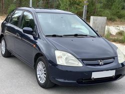Usado 2001 Honda Civic Sedan | € 4.899