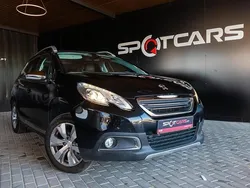 Preto Usado 2015 Peugeot 2008 SUV | € 10.490 (Preço justo)