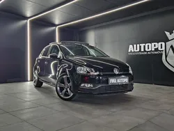 Preto Usado 2015 VW Polo LOUNGE Citadino | € 12.900 (Preço justo)