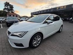 Branco Usado 2020 Seat Leon Style Citadino | € 16.900