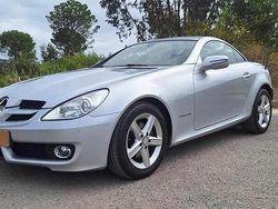 Cinzento Usado 2010 Mercedes SLK200 Cabrios | € 24.800