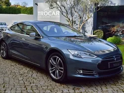 Cinzento Usado 2014 Tesla Model S Sedan | € 33.950